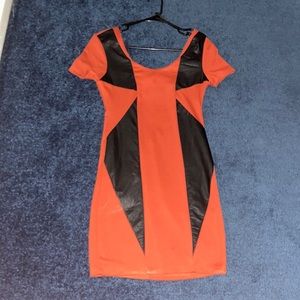 2B BEBE Short sexy dress , good condition